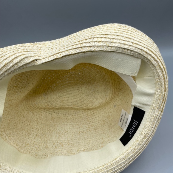 Womens summer or beach adjustable hat - Picture 4 of 7